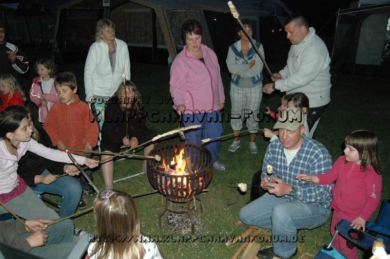 Nahe am Sommer 2011 - Monzingen - Stockbrot backen - 5